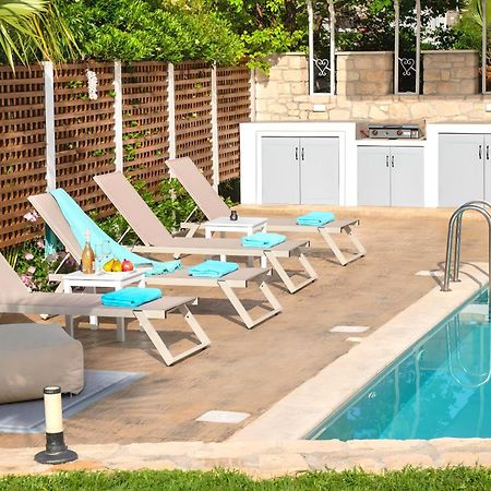 חאניה Allas Villa Heated Pool מראה חיצוני תמונה